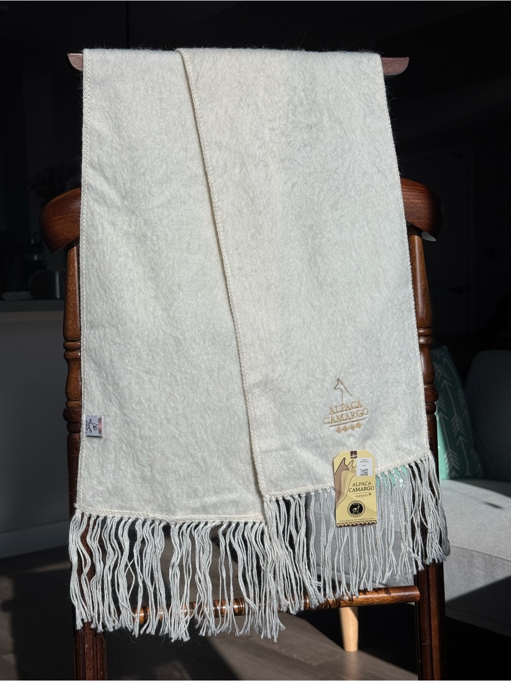 NWT Alpaca Camargo 100% Alpaca Scarf Ivory Cream Fringe Made in Peru 68x9 in